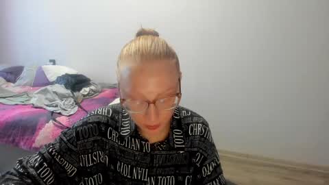 Snapshot of lucky_licky20 chatting on 12-11-24, 03:56 lucky_licky20 online show from 12-11-24, 03:56