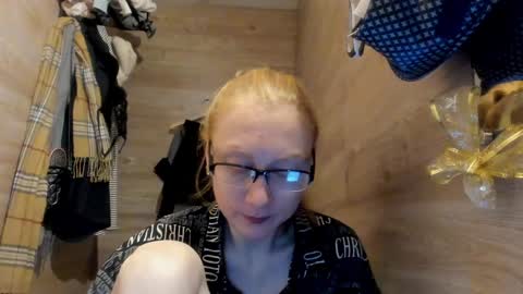Snapshot of lucky_licky20 chatting on 01-01-25, 03:56 lucky_licky20 online show from 01-01-25, 03:56