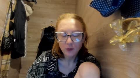 Snapshot of lucky_licky20 chatting on 01-03-25, 04:00 lucky_licky20 online show from 01-03-25, 04:00