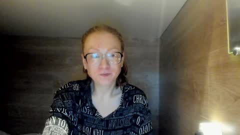Snapshot of lucky_licky20 chatting on 01-10-25, 04:01 lucky_licky20 online show from 01-10-25, 04:01