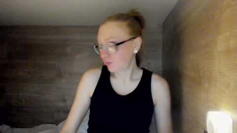 Snapshot of lucky_licky20 chatting on 01-15-25, 03:54 lucky_licky20 online show from 01-15-25, 03:54