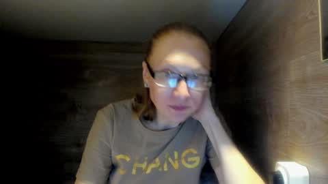 Snapshot of lucky_licky20 chatting on 01-24-25, 04:05 lucky_licky20 online show from 01-24-25, 04:05