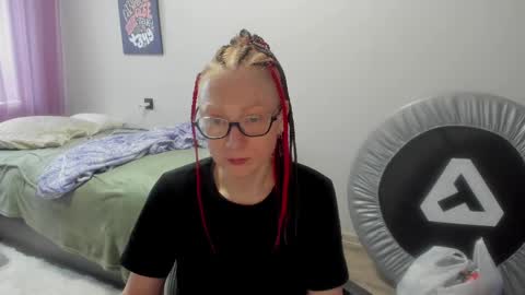 Snapshot of lucky_licky20 chatting on 02-14-25, 04:26 lucky_licky20 online show from 02-14-25, 04:26