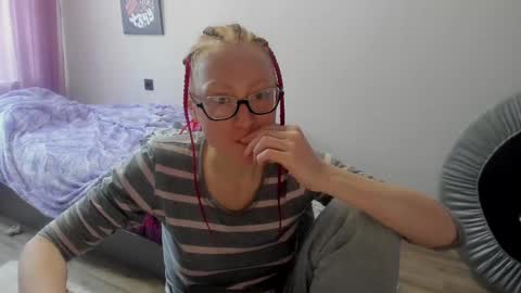 Snapshot of lucky_licky20 chatting on 02-19-25, 06:11 lucky_licky20 online show from 02-19-25, 06:11