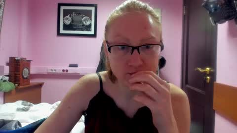 Snapshot of lucky_licky20 chatting on 02-27-25, 03:47 lucky_licky20 online show from 02-27-25, 03:47