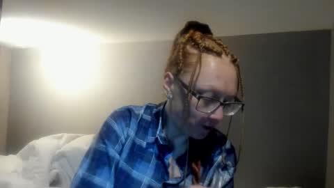 lucky_licky20 online show from 03-11-26, 03:56