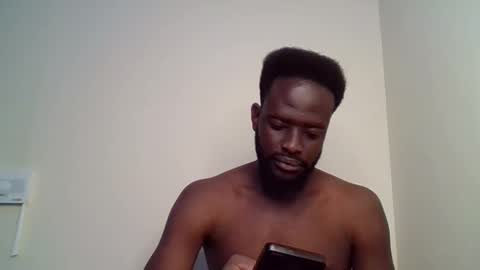 Snapshot of luckycharly chatting on 11-02-25, 06:32 MASTER DOM online show from 11-02-25, 06:32