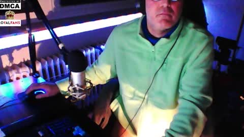        call me  Stefan online show from 02-22-25, 06:19