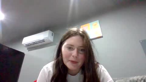 luckygirl96 online show from 09-20-25, 06:20
