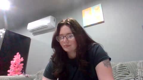 Snapshot of luckygirl96 chatting on 11-02-25, 12:57 luckygirl96 online show from 11-02-25, 12:57