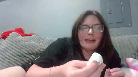 Snapshot of luckygirl96 chatting on 11-04-25, 02:10 luckygirl96 online show from 11-04-25, 02:10