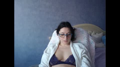 luckylinda23 online show from 01-15-25, 11:43
