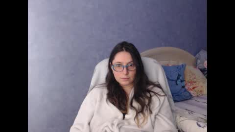 luckylinda23 online show from 02-15-25, 09:37