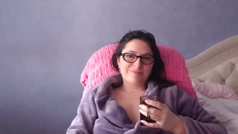luckylinda23 online show from 04-30-26, 09:15