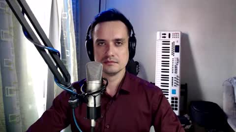 Snapshot of luckyman10000000 chatting on 10-27-25, 09:13 luckyman10000000 online show from 10-27-25, 09:13