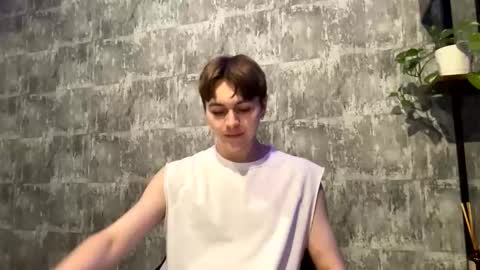 Snapshot of luckymenchik chatting on 12-14-25, 08:02 Ricky online show from 12-14-25, 08:02