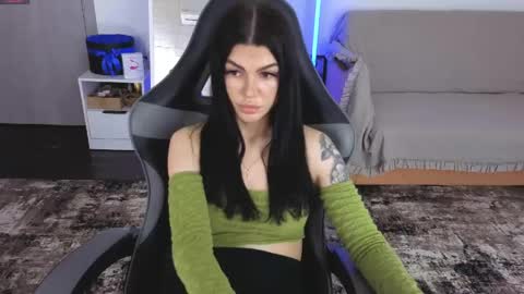 Monika online show from 05-08-26, 08:41
