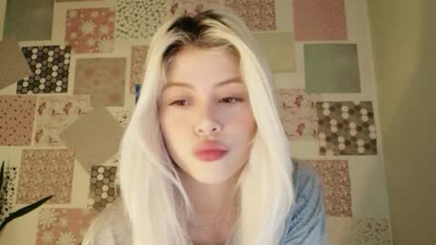 luckysapphire777 online show from 01-19-26, 08:07