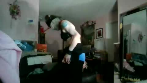 luckytrustme online show from 04-22-26, 08:39