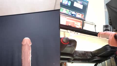 Snapshot of lucretiasissygothic chatting on 03-22-26, 09:56 lucretiasissygothic online show from 03-22-26, 09:56