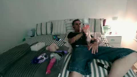 lucsefurr online show from 02-09-26, 05:50