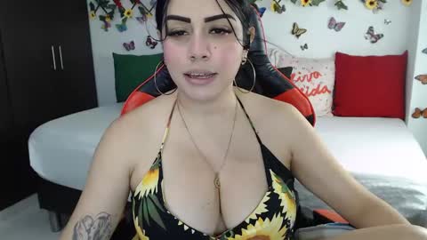 luciana online show from 12-30-24, 03:47