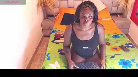 Lucy online show from 09-17-25, 02:46