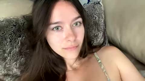 Snapshot of lucy12821 chatting on 05-15-26, 02:35 Lucy online show from 05-15-26, 02:35