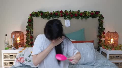 Lucy online show from 01-11-25, 11:56