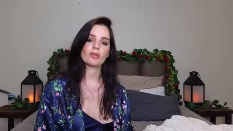 Lucy online show from 11-17-25, 09:31