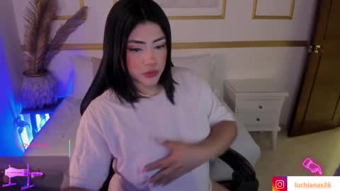 Snapshot of lucy266_ chatting on 02-26-25, 02:15 lucy online show from 02-26-25, 02:15