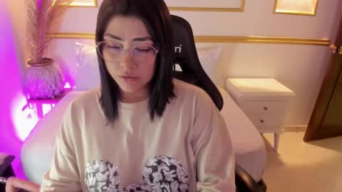 Snapshot of lucy266_ chatting on 03-11-25, 08:30 lucy online show from 03-11-25, 08:30