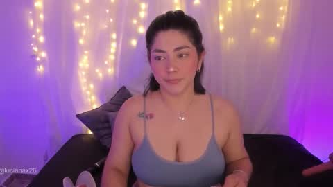 Snapshot of lucy266_ chatting on 10-01-25, 02:06 lucy online show from 10-01-25, 02:06