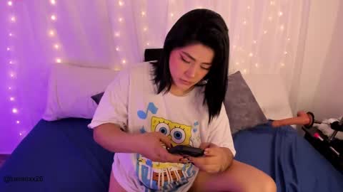 Snapshot of lucy266_ chatting on 10-26-25, 12:16 lucy online show from 10-26-25, 12:16