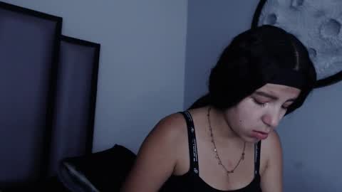 Snapshot of lucy__23 chatting on 02-18-26, 05:25 online show from 02-18-26, 05:25