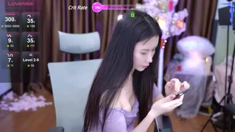 Lucy online show from 02-02-25, 01:19