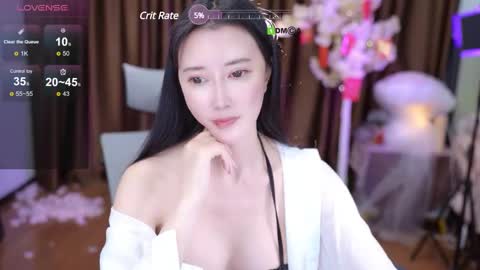 Lucy online show from 03-07-25, 03:49