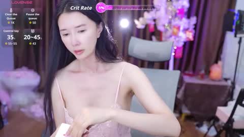 Snapshot of lucy__bb chatting on 10-11-25, 12:32 Lucy online show from 10-11-25, 12:32