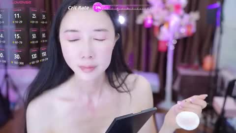 Snapshot of lucy__bb chatting on 10-15-25, 12:22 Lucy online show from 10-15-25, 12:22