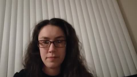 Snapshot of lucy_allison chatting on 02-02-25, 06:15 Lucy online show from 02-02-25, 06:15