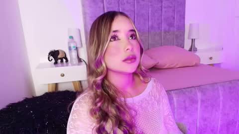 Snapshot of lucy_carson chatting on 03-04-26, 03:34 lucy online show from 03-04-26, 03:34