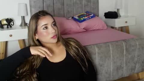 Snapshot of lucy_carson chatting on 03-10-26, 03:55 lucy online show from 03-10-26, 03:55