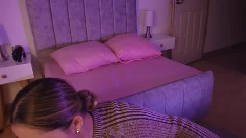 Snapshot of lucy_carson chatting on 03-29-26, 03:39 lucy online show from 03-29-26, 03:39