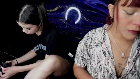 lucy_doll69 online show from 05-01-26, 09:41
