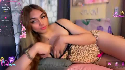 Lucy online show from 05-19-26, 01:00