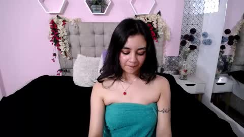 lucy_harris_ online show from 02-23-25, 09:22
