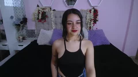 lucy_harris_ online show from 03-07-25, 02:57