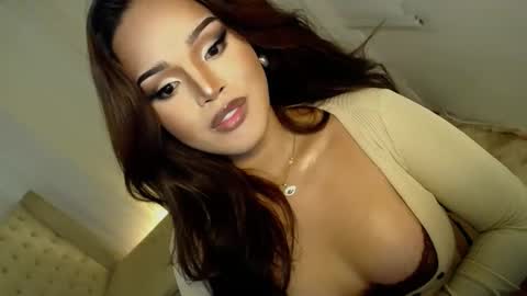    MONA    online show from 01-31-25, 11:03