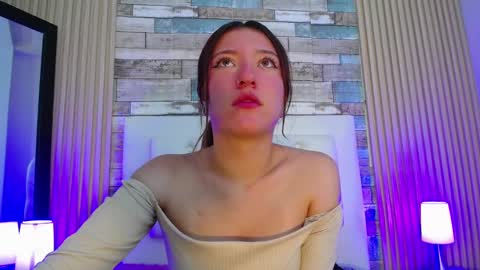 lucy_hs online show from 01-25-25, 10:08