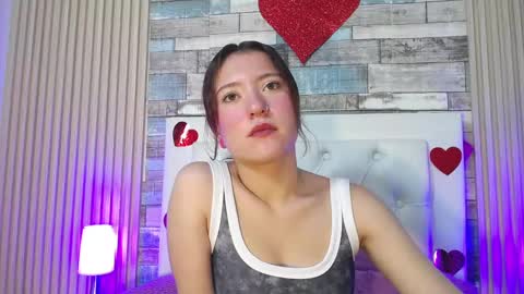 lucy_hs online show from 02-13-25, 03:50